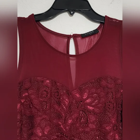 🎀Elegant Scobe Burgundy Lace Peplum Shirt - Junior's Medium🎀 - Picture 4 of 9